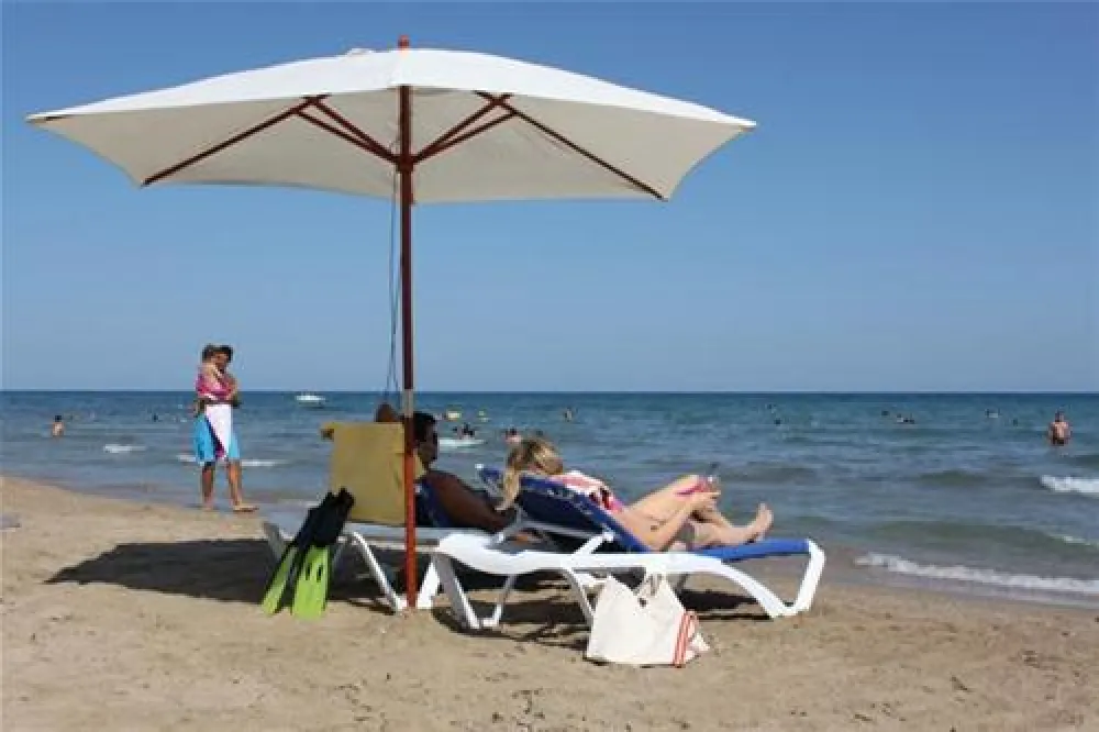 Camping Playa Tropicana