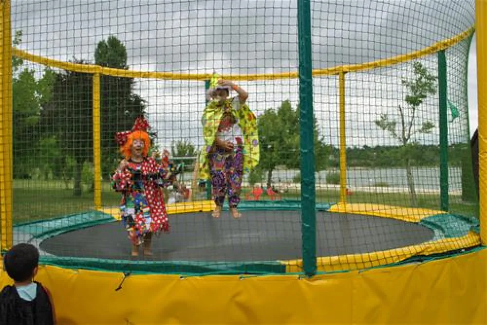 Flower camping lac de Thoux St. Cricq  