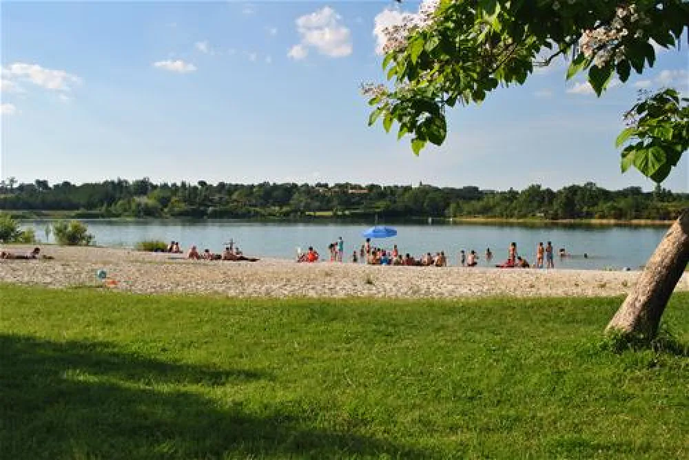 Flower camping lac de Thoux St. Cricq  