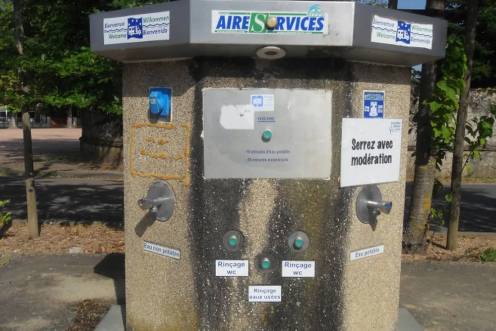 Camping Municipal Jaligny Sur Besbre