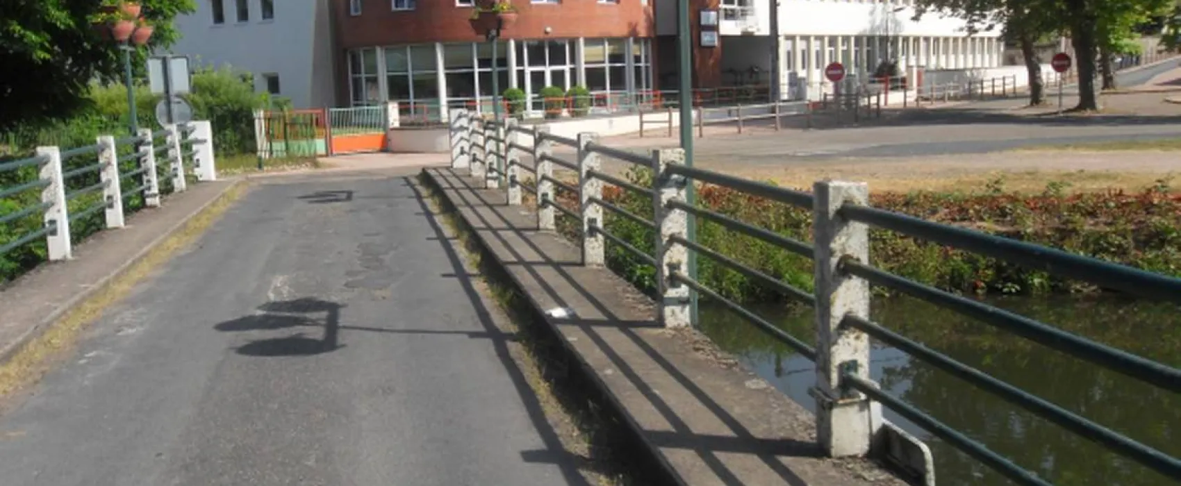 Camping Municipal Jaligny Sur Besbre