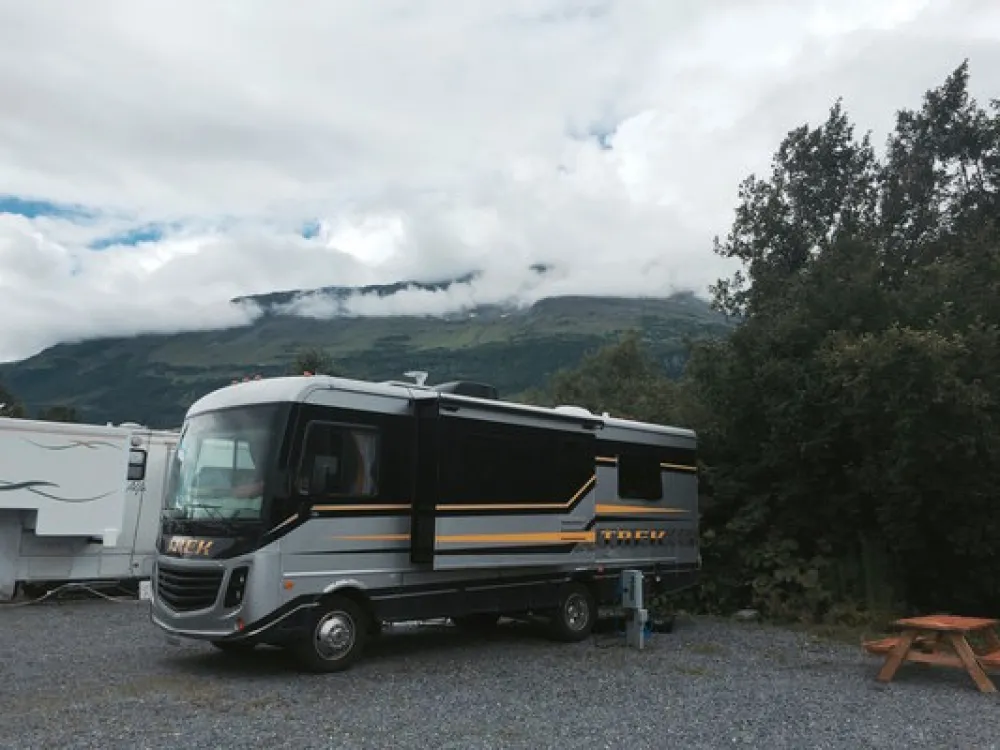 Eagle's Rest RV Park & Cabins