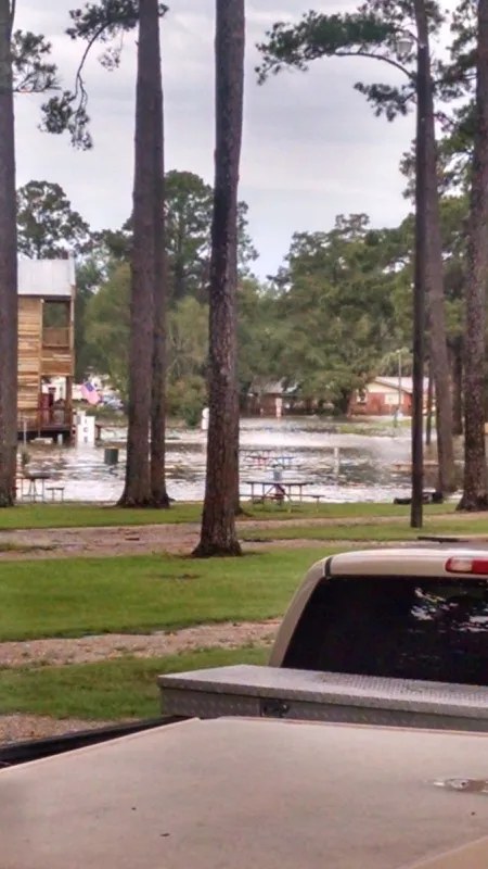 Lakeview Park & Beach