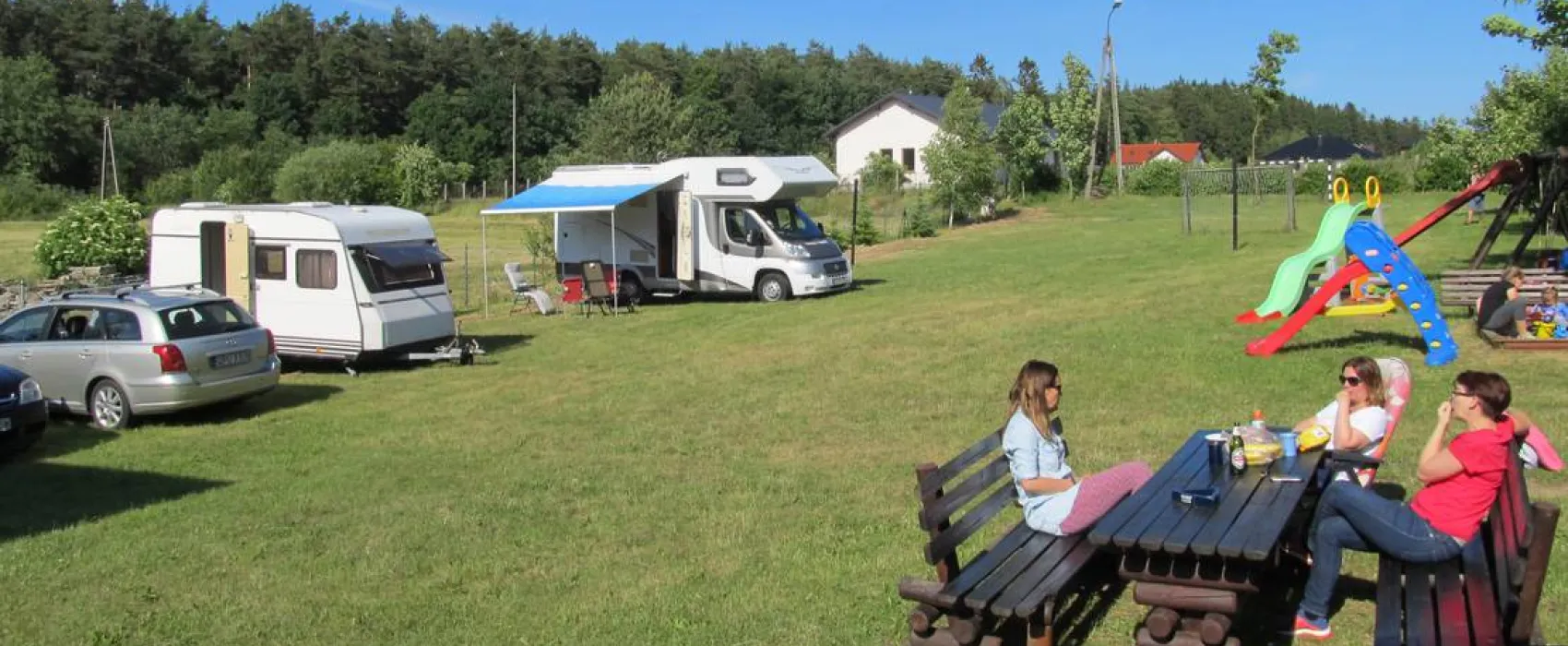 CAMPING  "Leśny Zakątek"