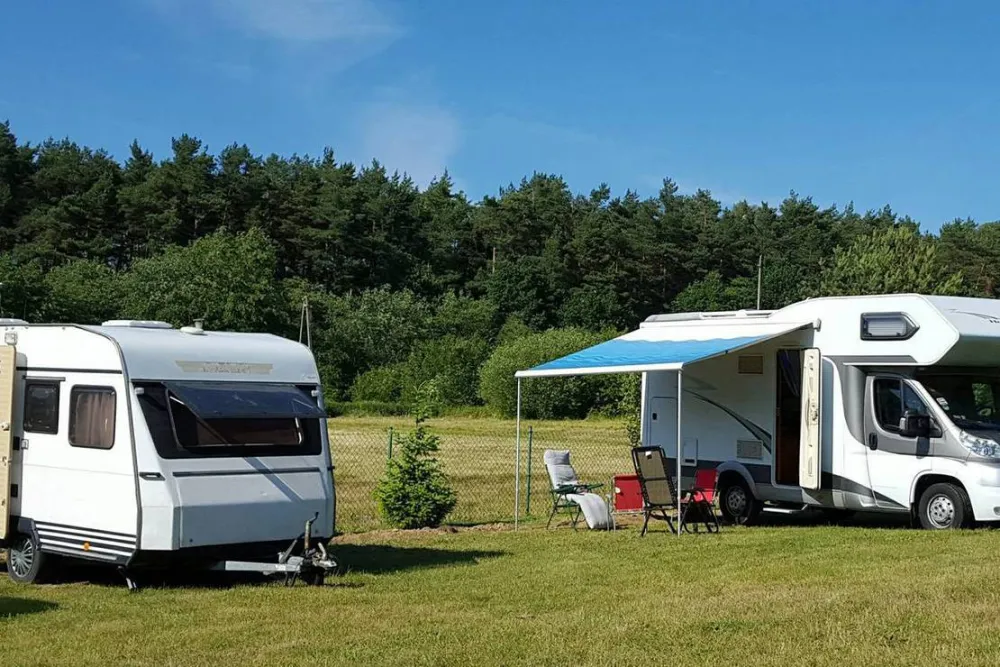 CAMPING  "Leśny Zakątek"