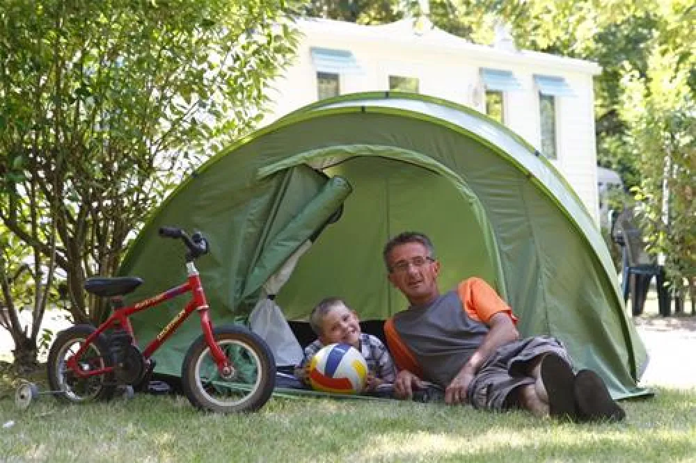 Camping Le Lac De Nabeillou