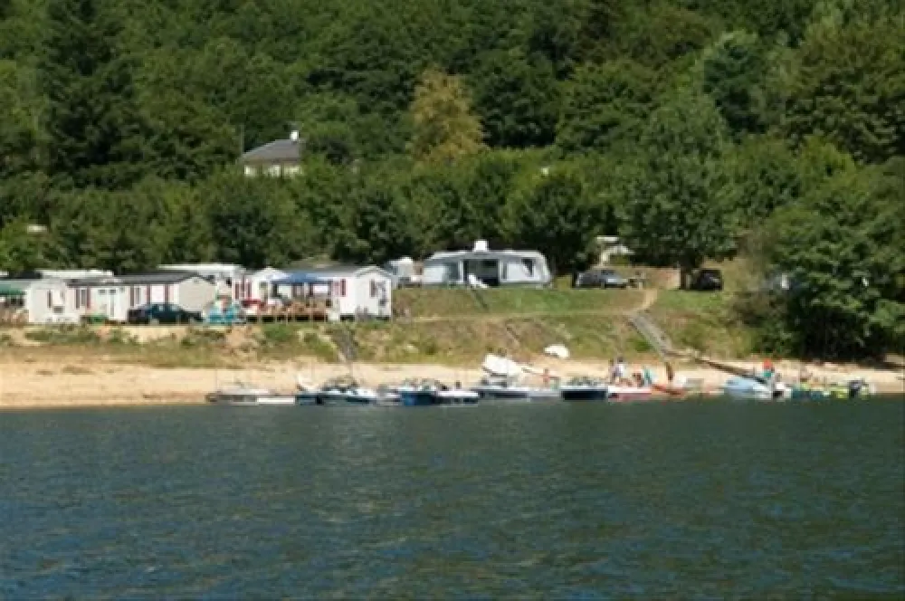 Camping Le Rouquie du Lac  