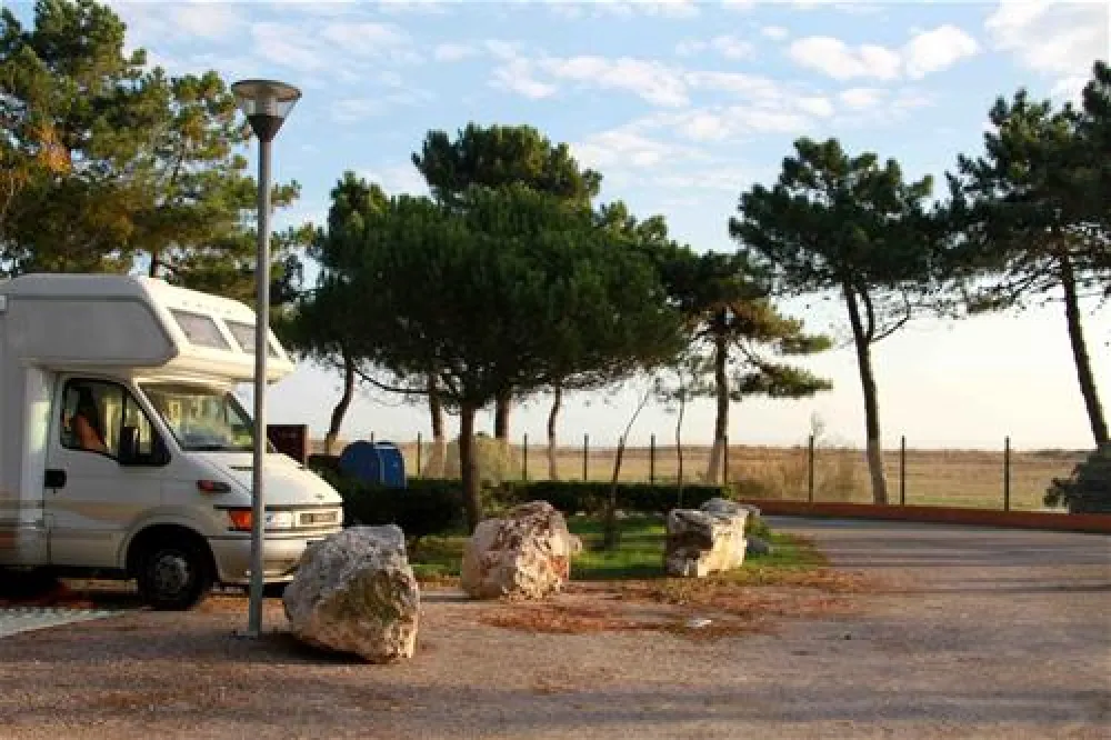 Camping Le Roussillonnais  