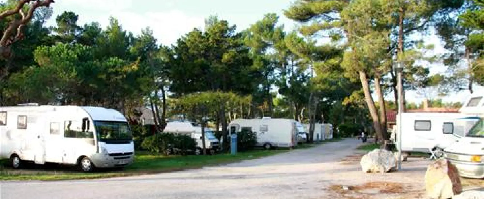 Camping Le Roussillonnais  