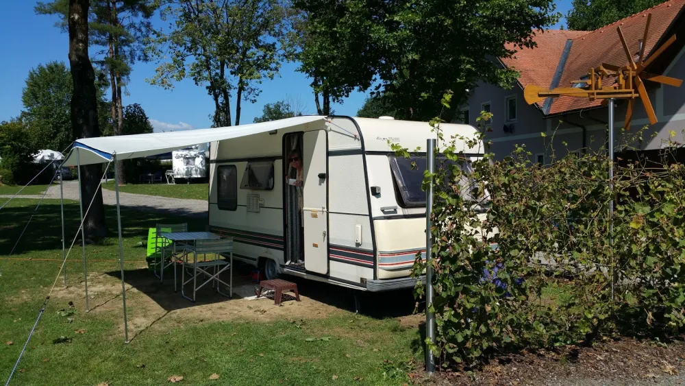 Naturbadesee Weinland Camping