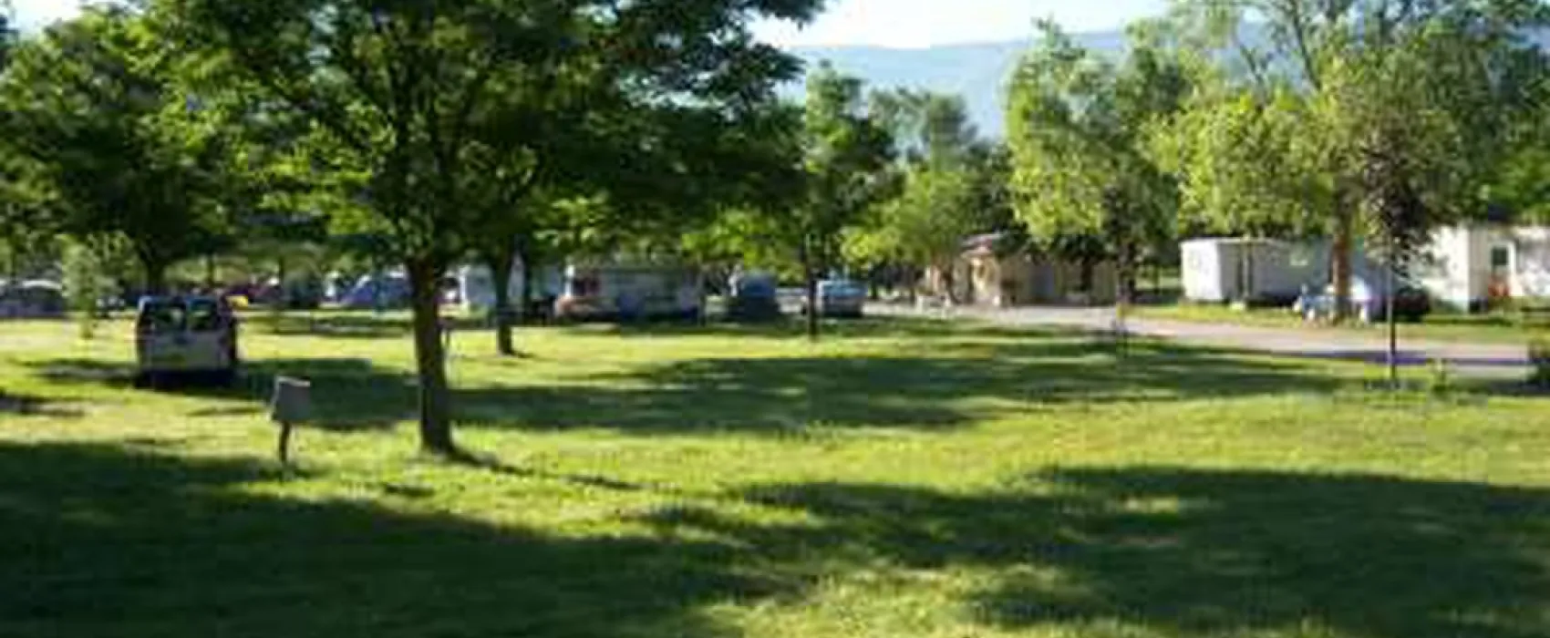 Les Tuill&egrave;res