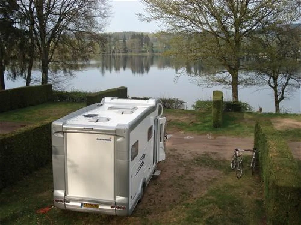 Camping Plage Des Settons