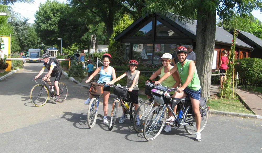 Camping Touristique de Gien