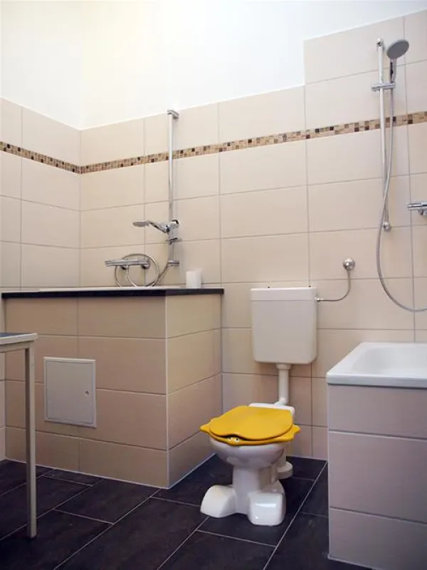 Peenecamp Neukalen, Meckl. Seenplatte & Schweiz