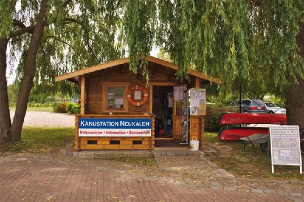 Peenecamp Neukalen, Meckl. Seenplatte & Schweiz