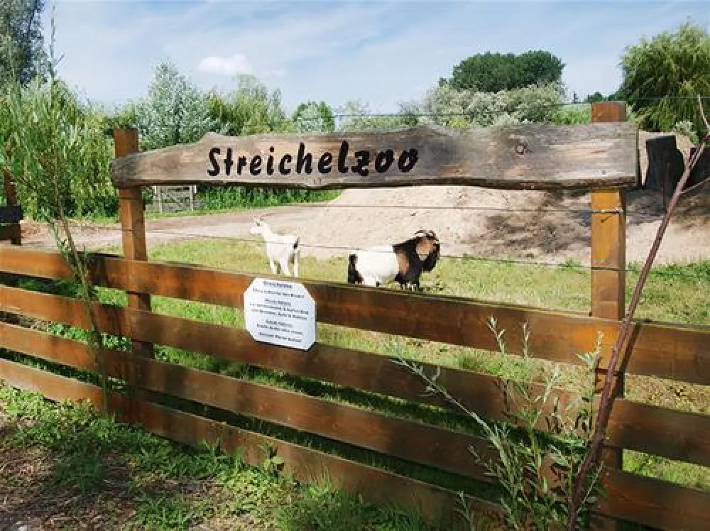 Peenecamp Neukalen, Meckl. Seenplatte & Schweiz