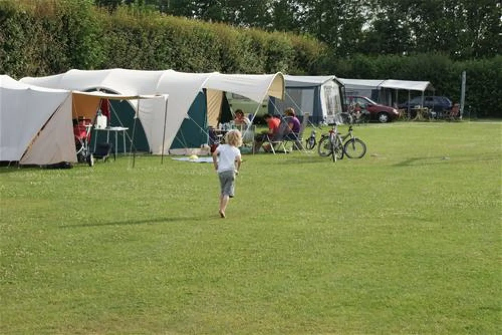 Camping `t Akkertien