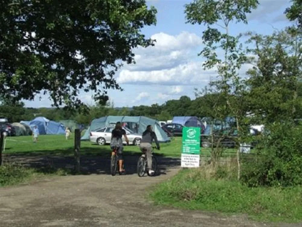 Blacklands Farm Caravan and Camping