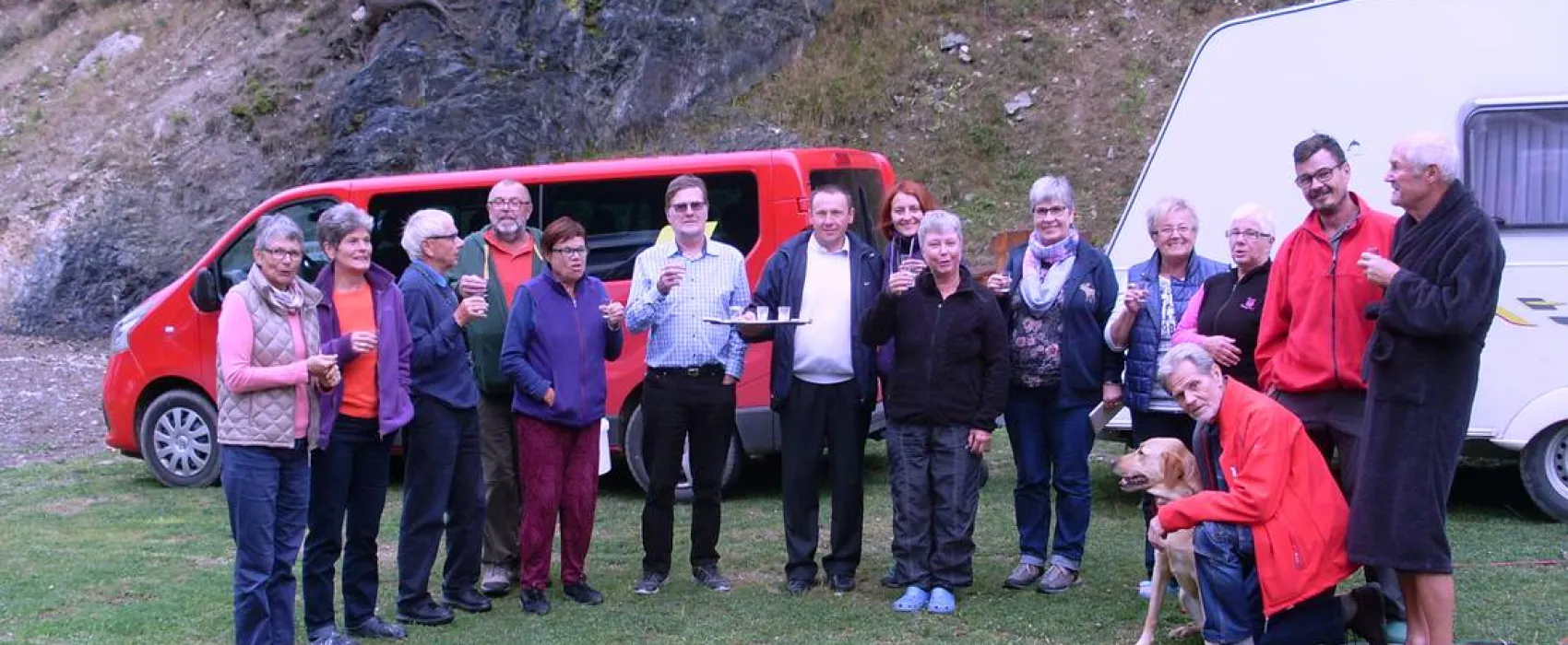 Pensiune camping laura borsa