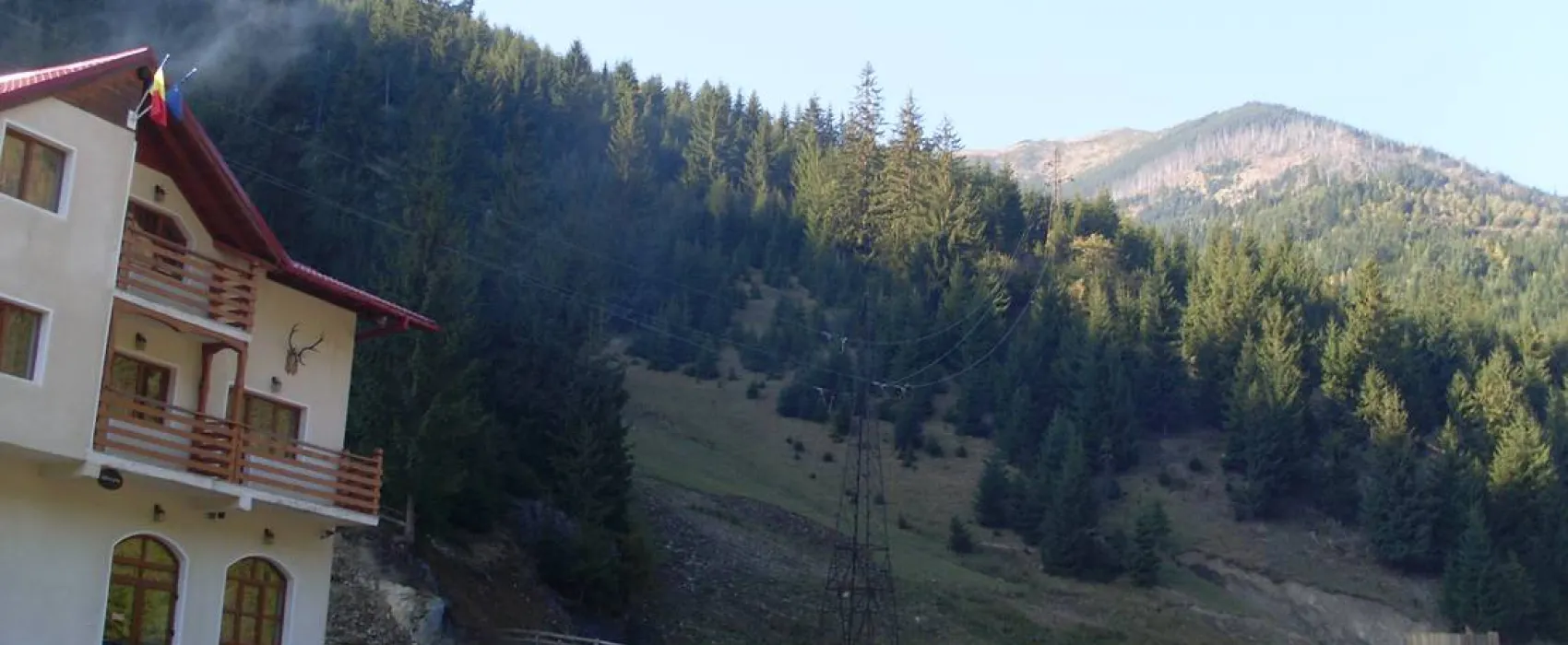 Pensiune camping laura borsa