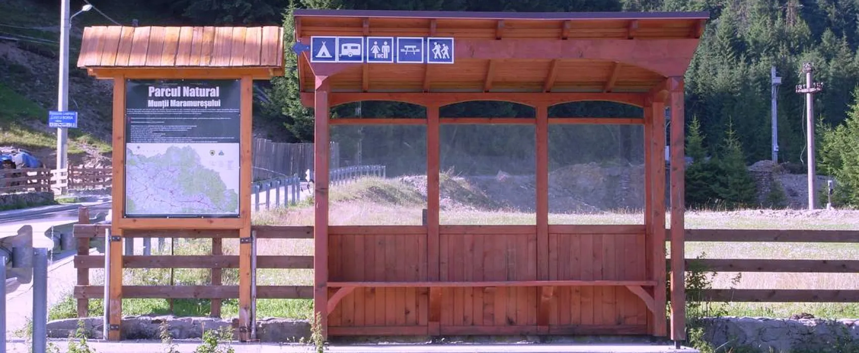 Pensiune camping laura borsa