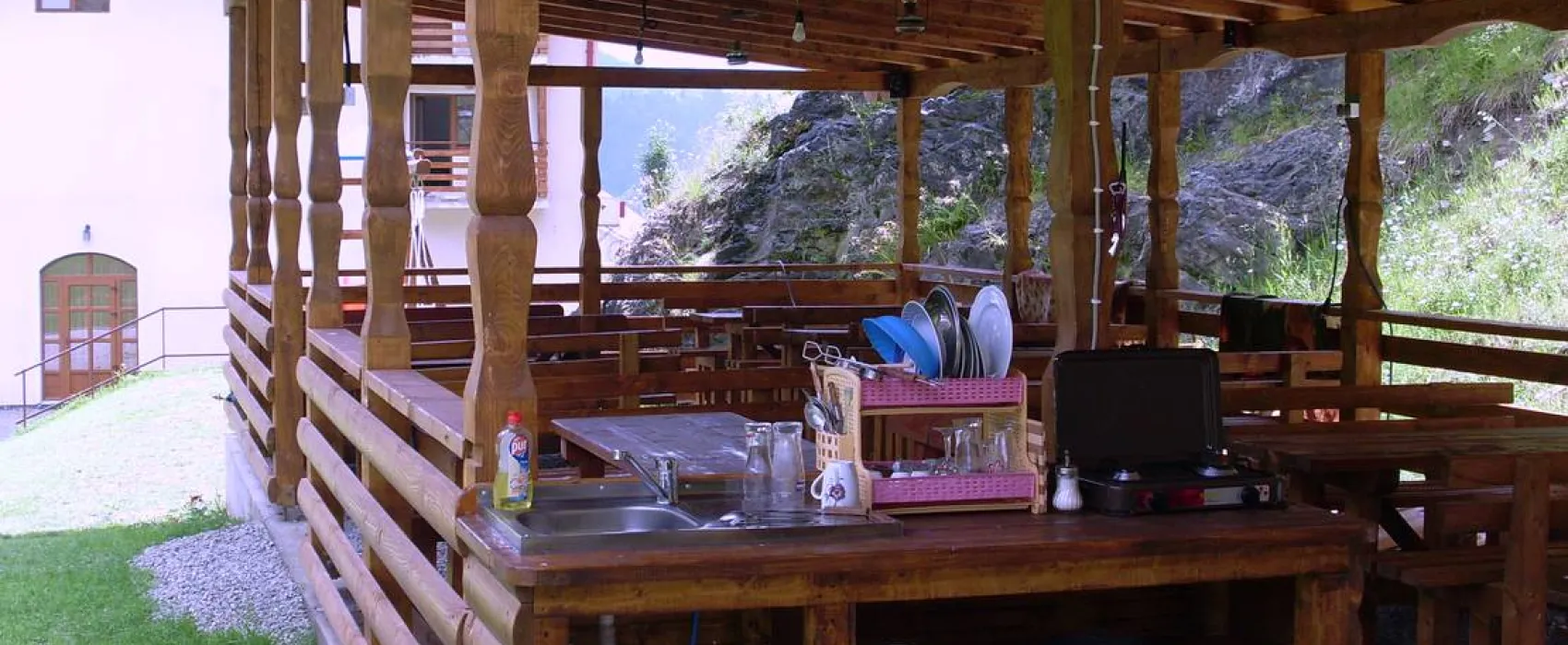 Pensiune camping laura borsa