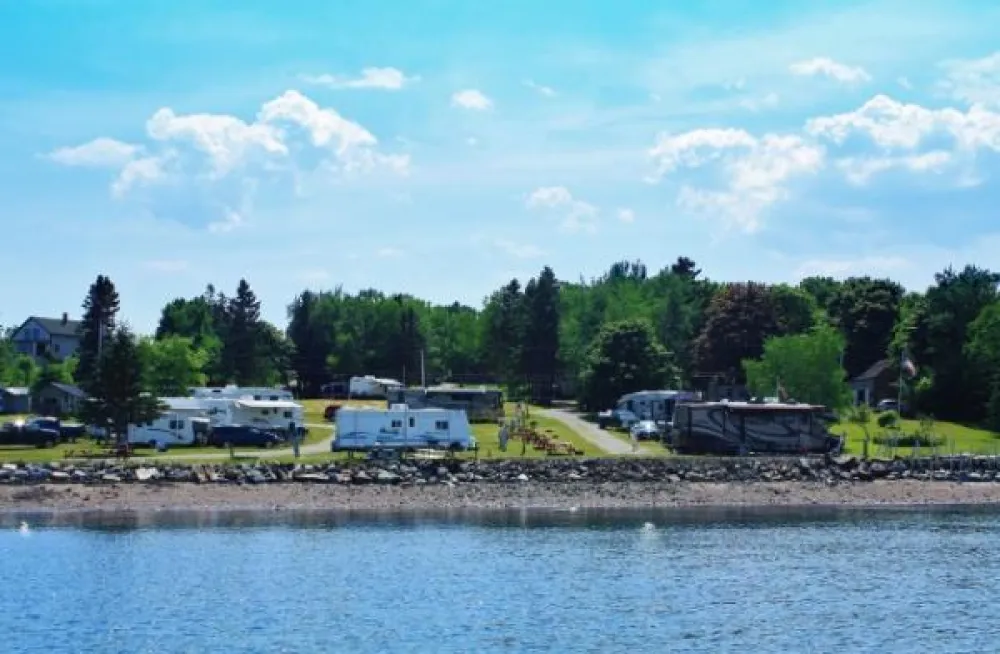 Seaview Campground & Cottages
