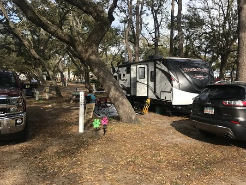 Lakewood Camping Resort Inc