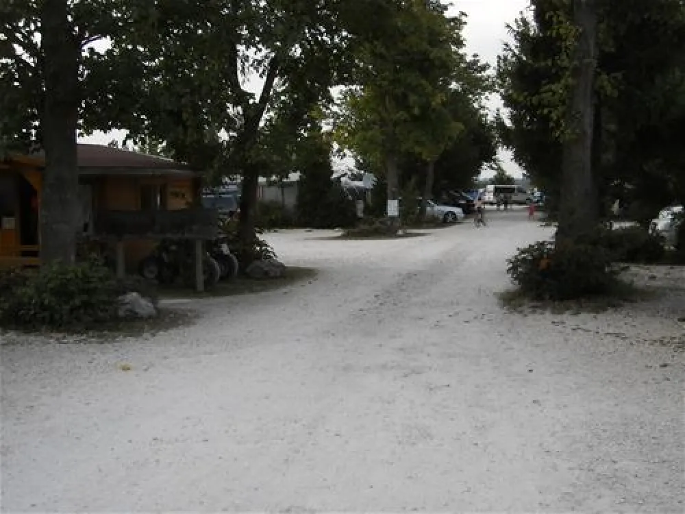 Campingplatz Schwarzfelder Hof