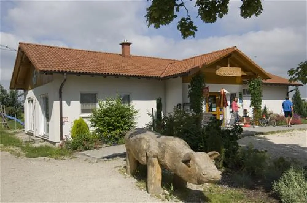 Campingplatz Schwarzfelder Hof