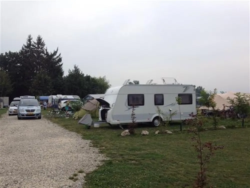 Campingplatz Schwarzfelder Hof