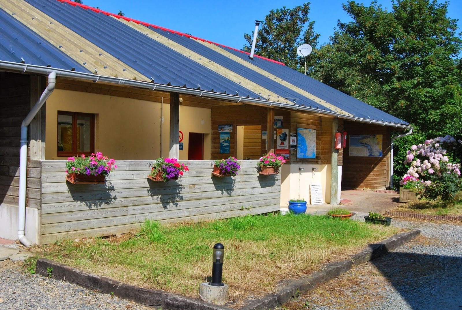 Camping aire naturelle de Le Guellec Louis photo 2