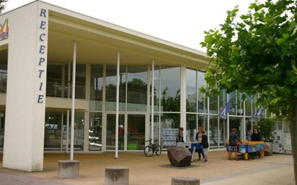 Camping De Holle Poarte