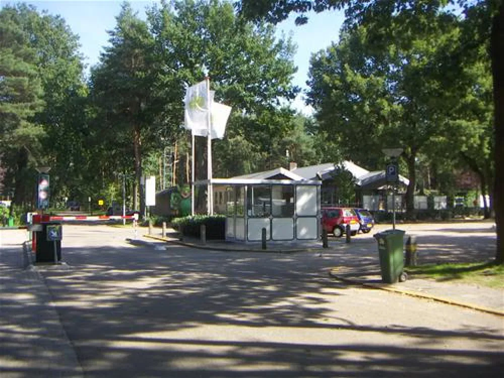 Camping en Speelpark De Heldense Bossen