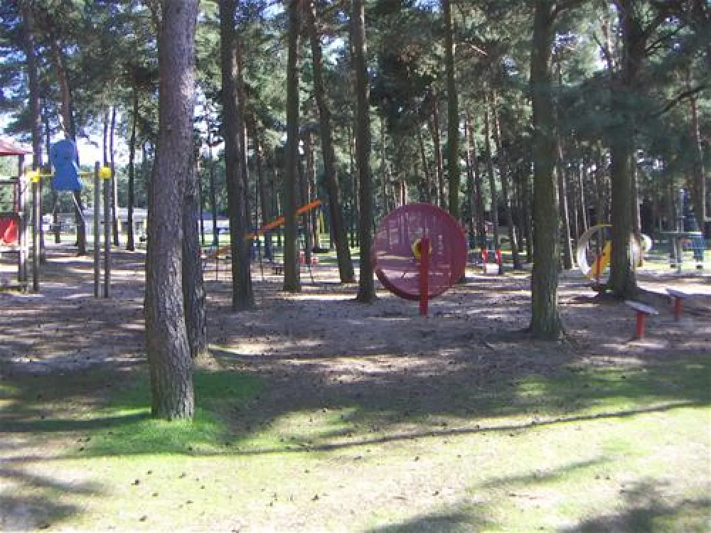 Camping en Speelpark De Heldense Bossen