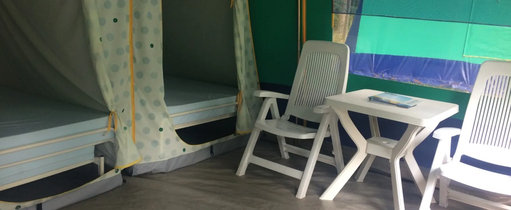 Camping en Speelpark De Heldense Bossen