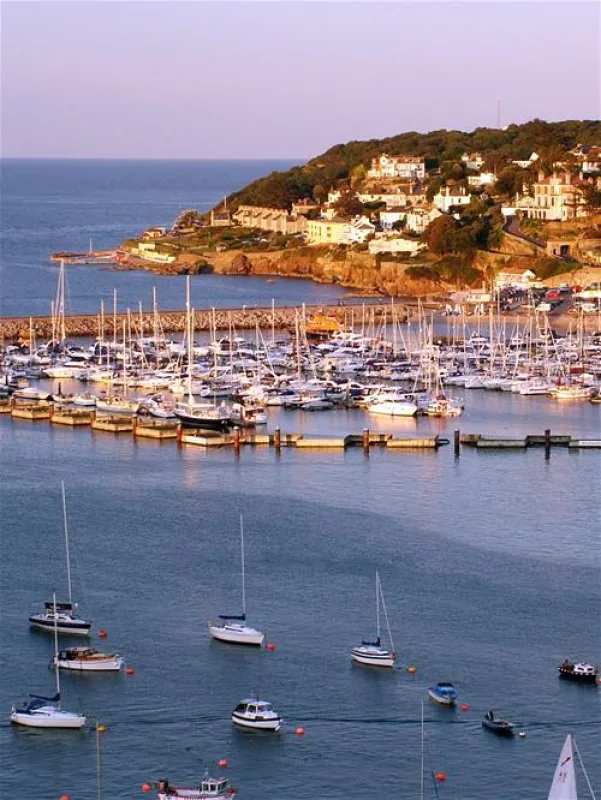 Whitehill Country Park