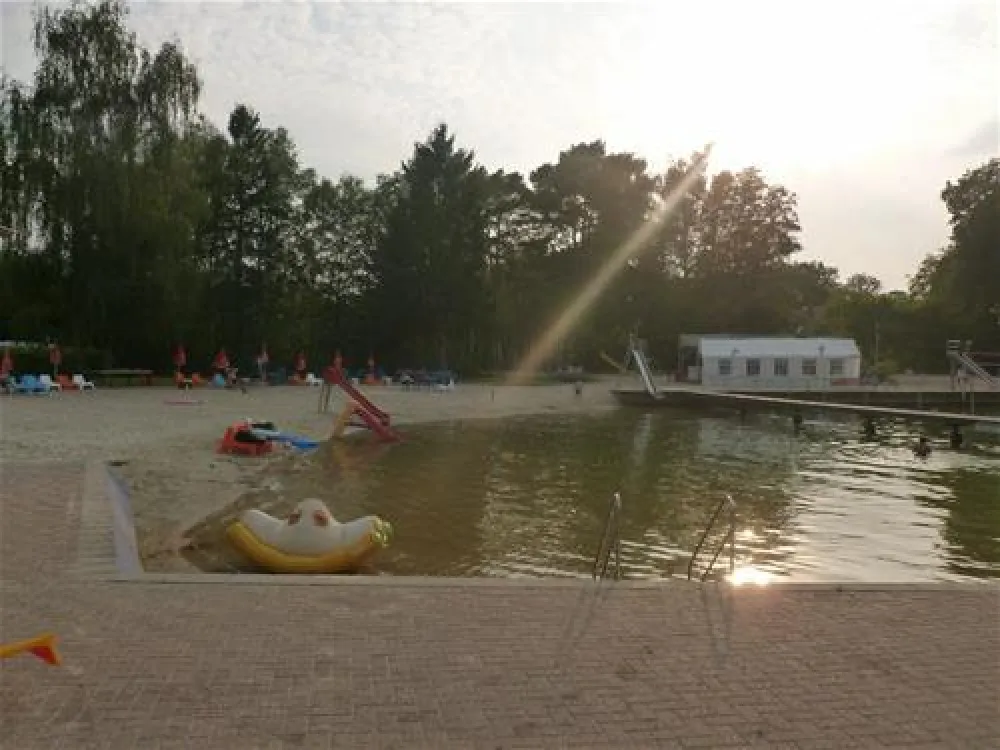 Campingplatz am Naturbad