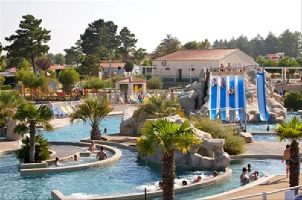 Camping Les Brunelles *****