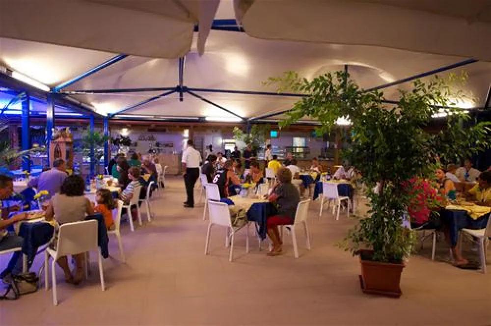 Camping Village Laguna Blu