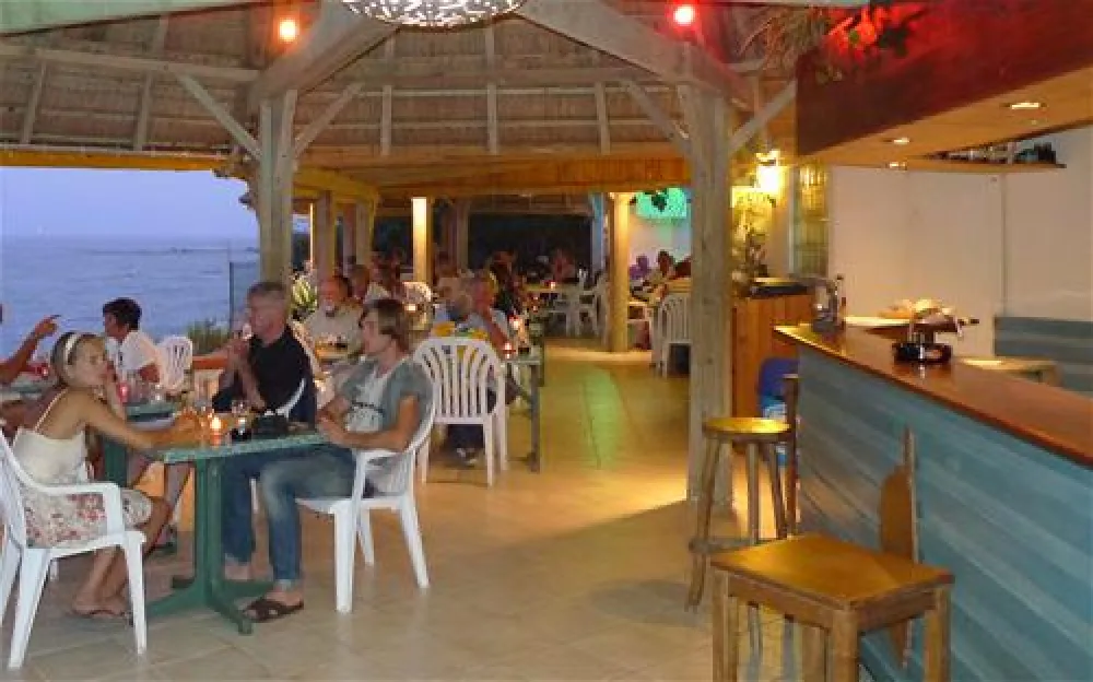 Camping Naturiste Les Eucalyptus