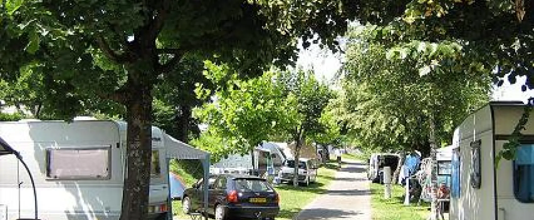 Camping Au Coeur du Lac