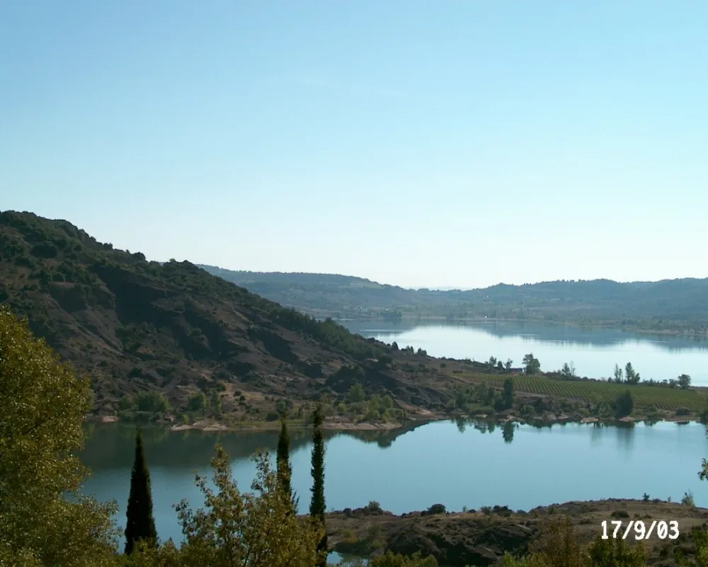 Camping Municipal Du Lac Du Salagou  