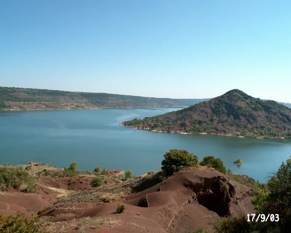 Camping Municipal Du Lac Du Salagou  