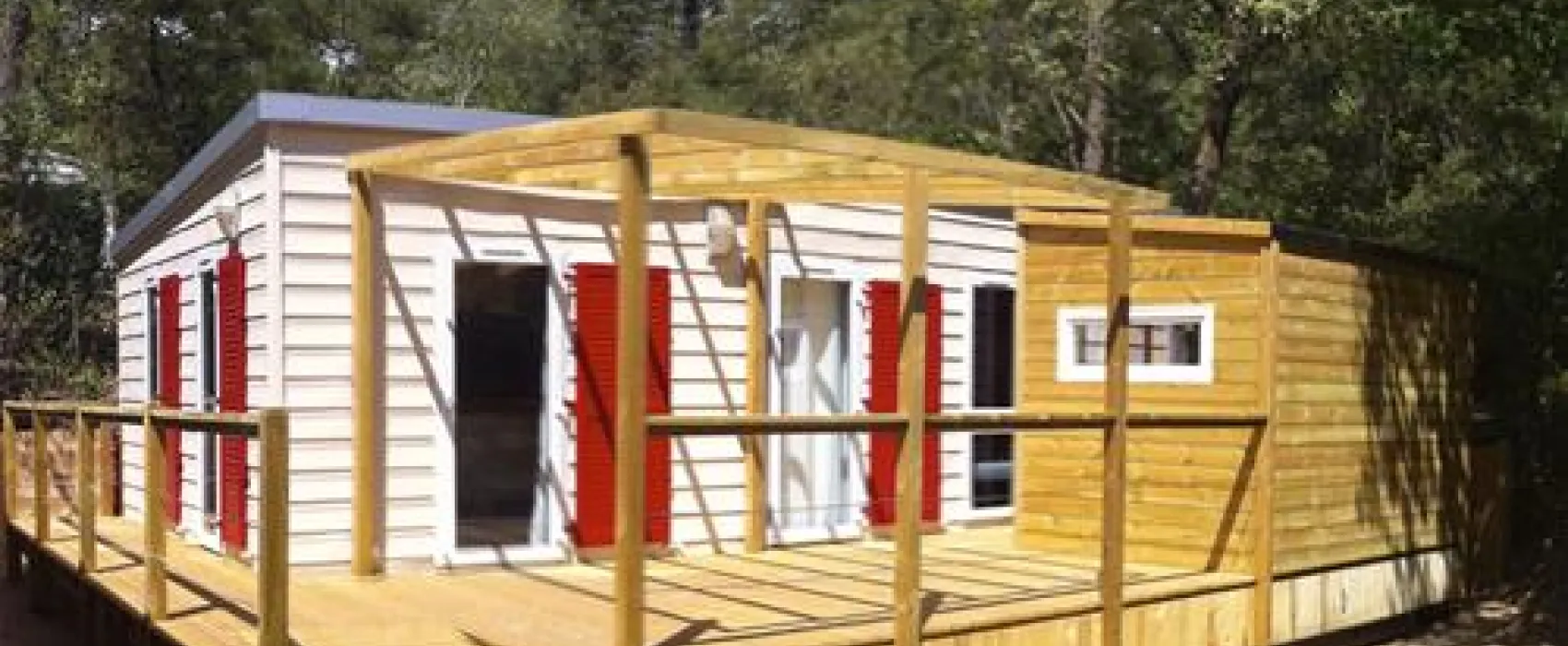 Le Clos des Pins Camping  