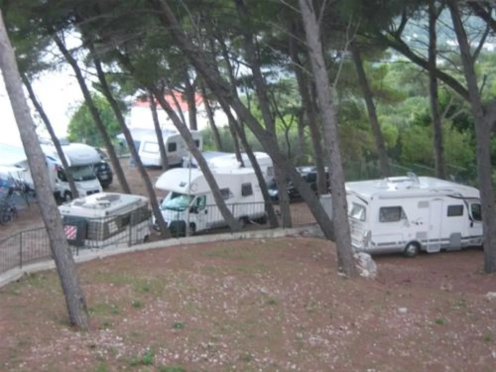 Camping Uvala Borova