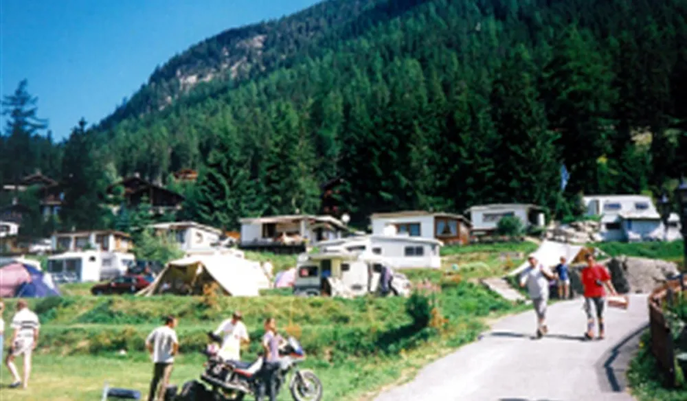 Camping Les Rocailles