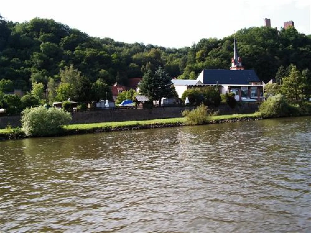 Camping + Bootsmarina Hock