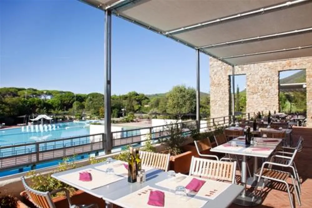 Camping Village Baia Azzurra Club