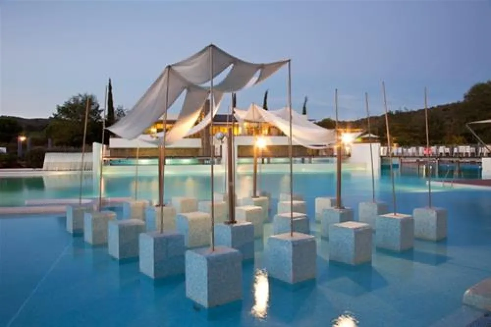 Camping Village Baia Azzurra Club